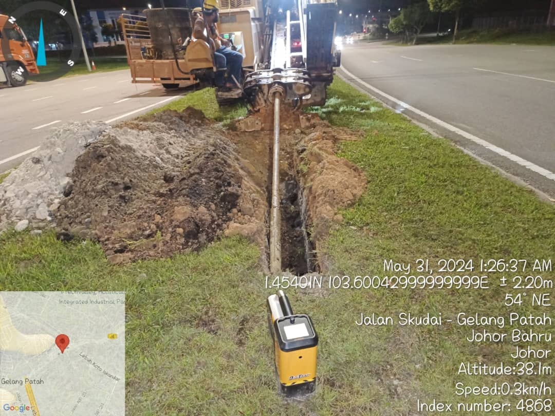Night HDD drilling works at Jalan Skudai–Gelang Patah, Johor Bahru